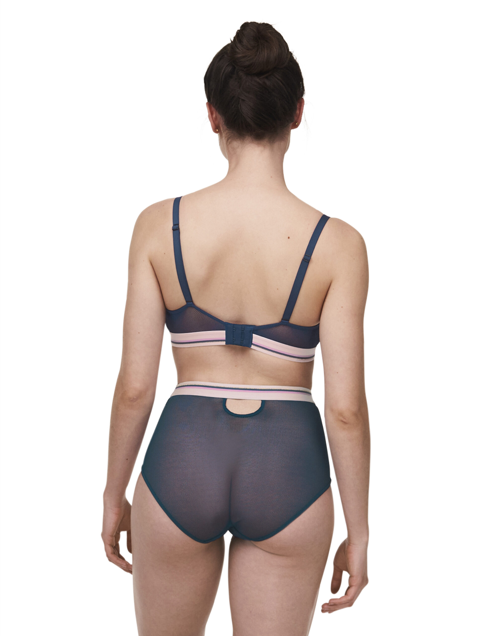 P41L50 0OE S PAOLA Wirefree t shirt bra P41L70 0OE 36 PAOLA High waisted full brief BK